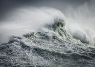 Venerdì ciclogenesi esplosiva sui mari italiani