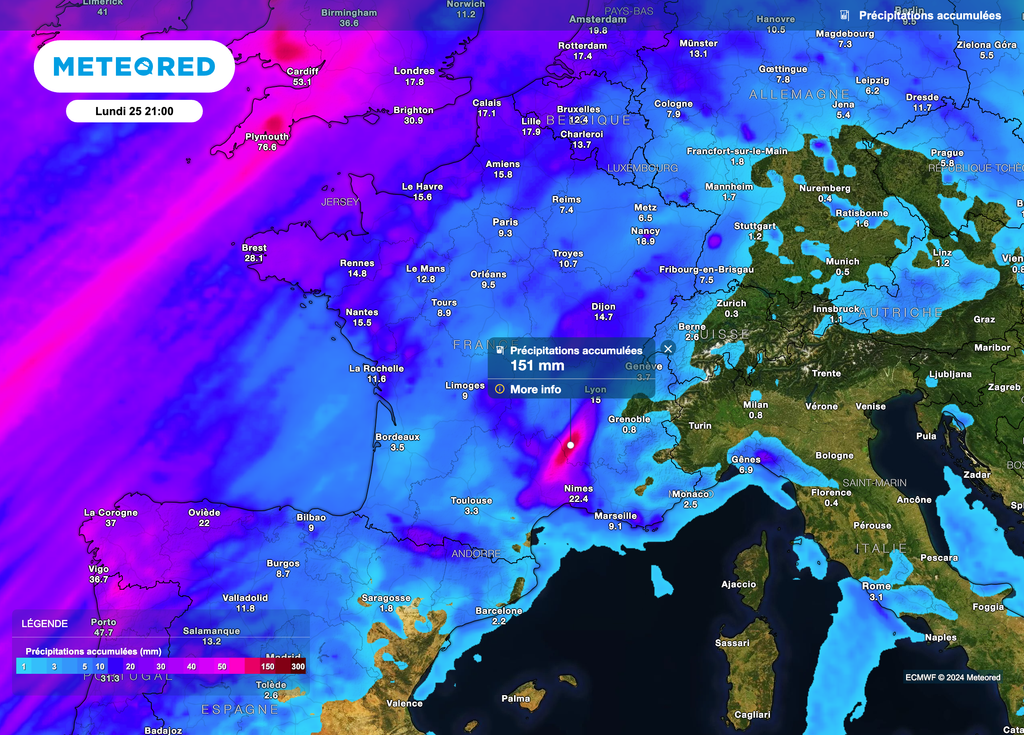 La pluie s'annonce présente surtout vers la Bretagne et les Cévennes.