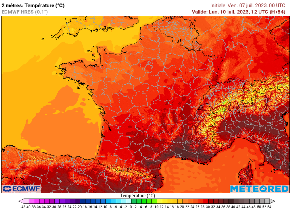 La journée de lundi risque d'être la plus chaude de cet épisode de fortes à très fortes chaleurs.