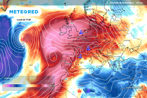 Vers une m&eacute;t&eacute;o compl&egrave;tement folle avec la mise en place d'un d&ocirc;me de chaleur en France. Nos cartes vont virer au rouge