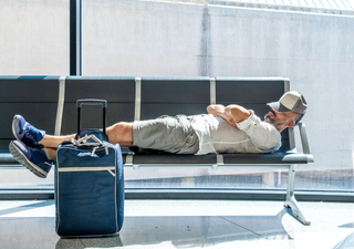 Viaja sin jet lag: consejos de expertos para vencer el cambio de horario