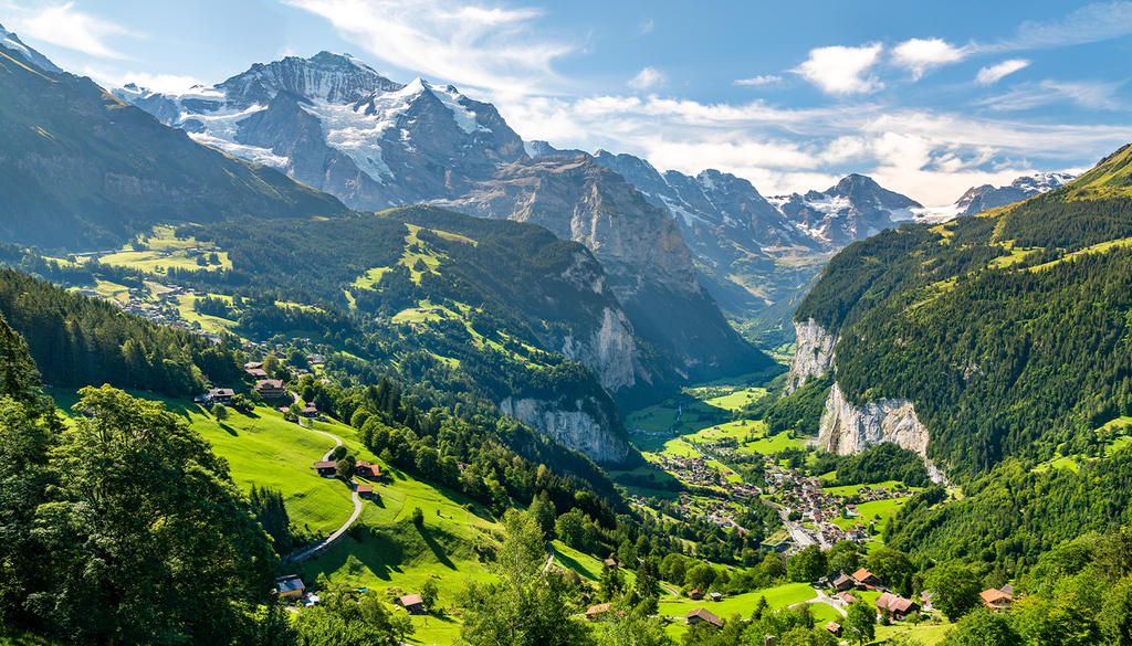 Vistas del valle de Lauterbrunnen, Suiza.