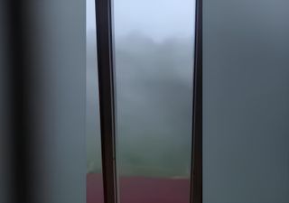 Vídeo: el supertifón Halong toca tierra en la isla japonesa de Hachijojima con vientos destructivos y lluvias extremas