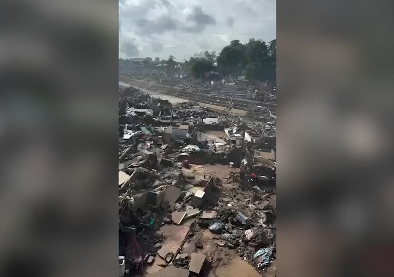 Vídeo: el tifón Kalmaegi arrasa la ciudad filipina de Cebu y deja ya 90 muertos