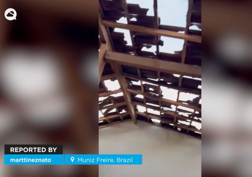 Video: granizada histórica en Muniz Freire deja calles anegadas, techos destruidos y más de 180 evacuados