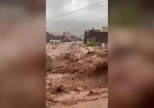 Vídeo: las lluvias torrenciales convierten en ríos las calles de la ciudad de Zakho, en el norte de Irak