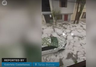 Video sorprendente: una gran granizada cubre de blanco las calles en Tarija, Bolivia