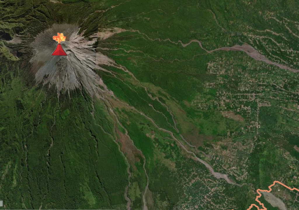 Besuk Kobokan; Indonesia; Java; erupcion; explosiones; vulcanologia; actividad volcanica