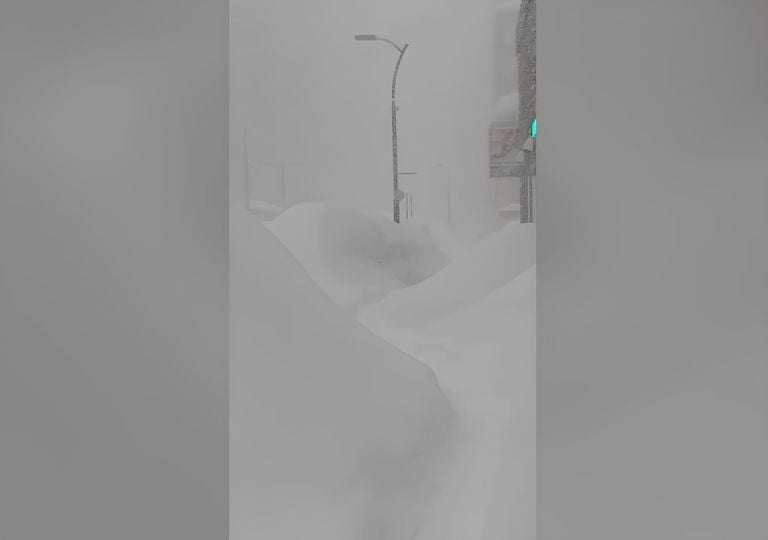 Una nevada hist&oacute;rica en Jap&oacute;n colapsa el transporte y deja a miles de personas atrapadas en Sapporo, aqu&iacute; las im&aacute;genes