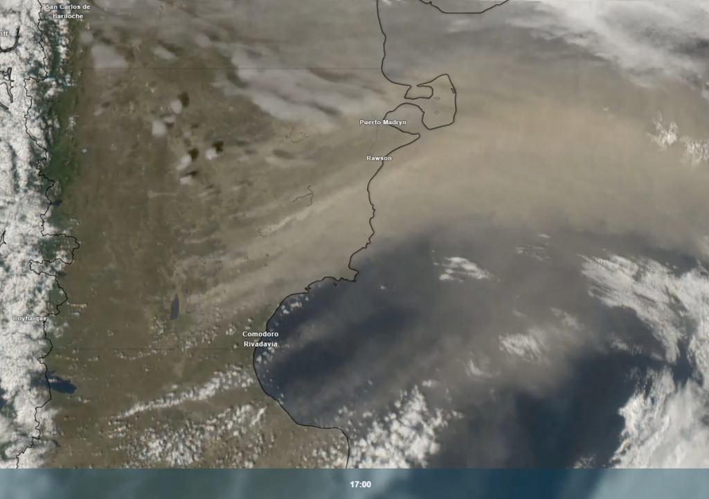 imagen satelital de una tormenta de polvo sobre la Patagonia Argentina