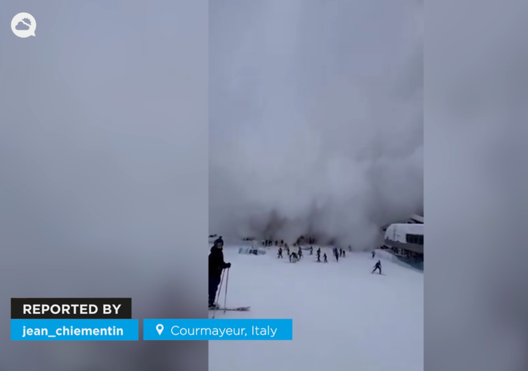 Video viral: gran avalancha sorprendi&oacute; a esquiadores en Courmayeur, Italia