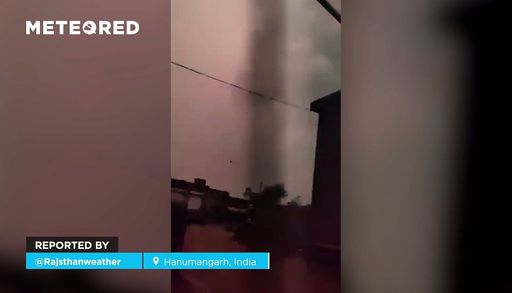 Video viral sobre una gran tormenta el&eacute;ctrica nocturna que convierte la noche en d&iacute;a en Hanumangarh, India