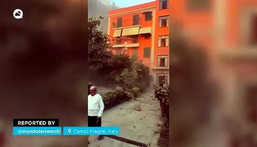 Video viral: un terremoto de magnitud 4.7 provoca desprendimientos y grietas en los Campos Fl&eacute;greos, Italia