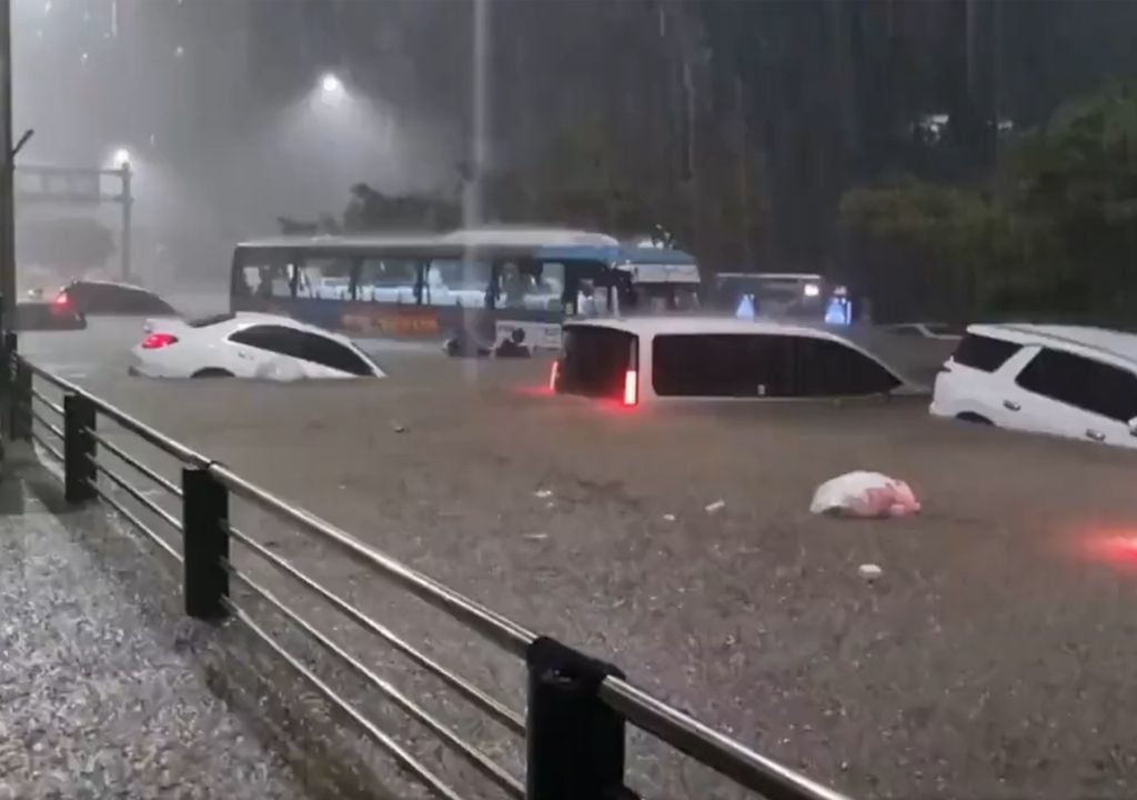 inundações, alagamentos