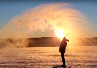 Videos show amazing Mpemba Effect in action in Germany