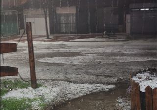 Los videos de las tormentas con granizo, cortes de luz y anegamientos en Córdoba, Buenos Aires, Santa Fe y San Luis 