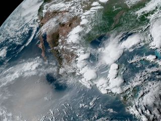 Viene semana con mucho calor y más tormentas para México