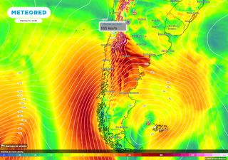 Más de 100 km/h: temporal con vientos intensos se prevé con el paso del sistema frontal por Chile