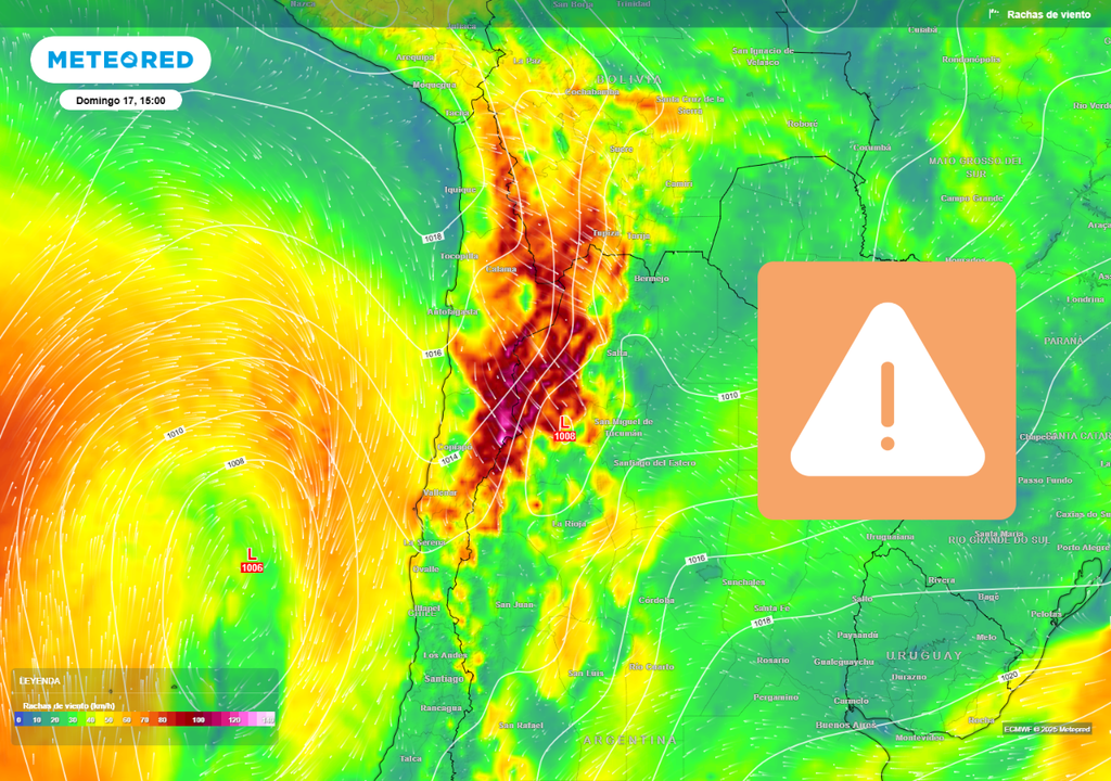 mapa re vientos máximos y símbolo de arvertencia naranja