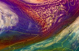 Vientos de 300 km/h en niveles altos apuntan hacia la Península