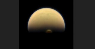 Vientos de más de 1200 km/h en Titán