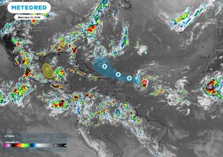 Vigilancia tropical del ciclón tropical 