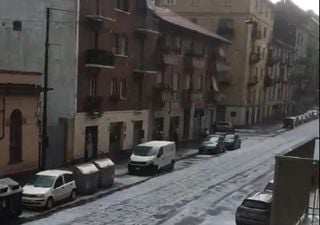 Violenta grandinata a Torino, ecco i video. Oggi ancora maltempo