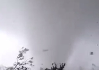 Violento tornado devasta il sud-est della Repubblica Ceca: video