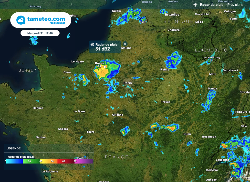 Les orages sont en cours de développement avec des intensités de précipitations parfois déjà fortes. Les orages sont en cours de développement avec des intensités de précipitations parfois déjà fortes.