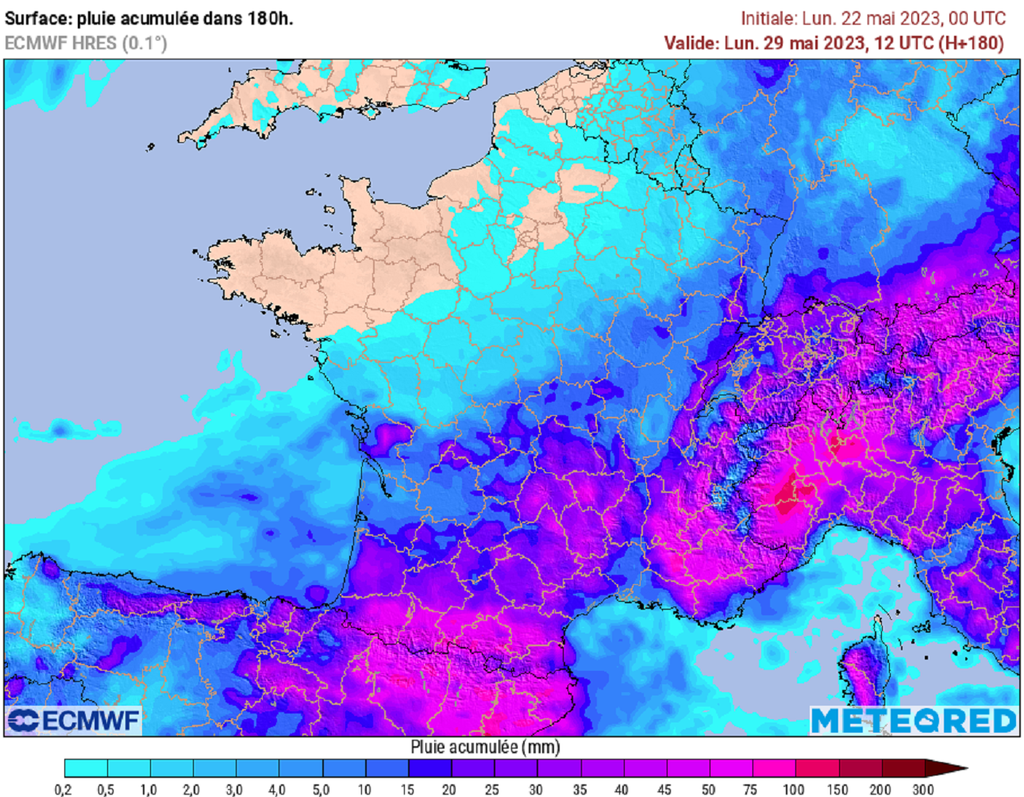 Les cumuls de pluies prévus d'ici le week-end de la Pentecôte seront parfois conséquents dans la moitié sud. Les cumuls de pluies prévus d'ici le week-end de la Pentecôte seront parfois conséquents dans la moitié sud.