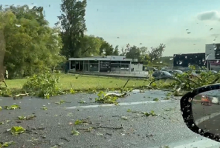 Violents orages : pluies diluviennes, rafales à 130 km/h et chutes de grêle ces dernières heures