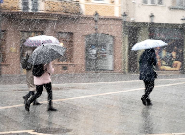 Virada do tempo em SP traz risco de temporais, at&eacute; 100 mm e frio por 4 dias