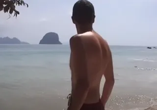 Se viraliza un vídeo que muestra las primeras olas del catastrófico tsunami de 2004 en Tailandia