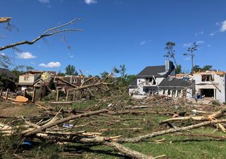 Ausnahmezustand nach Tornado in den USA! 