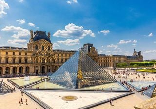 Da gennaio 2026 i visitatori non europei pagheranno il 45% in più per entrare al Louvre