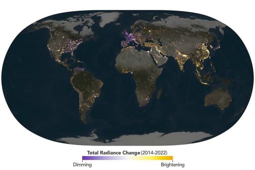 Los cient&iacute;ficos de la NASA est&aacute;n visualizando y analizando la Tierra bajo una nueva luz: impacto de las luces LED