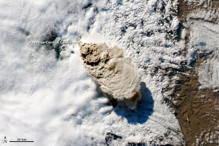 Volcán Puyehue: A 9 años de una erupción que sepultó ciudades Volcán Puyehue: A 9 años de una erupción que sepultó ciudades