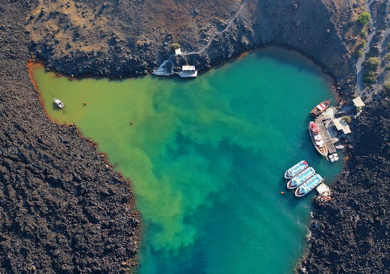 Esto también es Santorini: un volcán capaz de crear tsunamis, quizá pronto Esto también es Santorini: un volcán capaz de crear tsunamis, quizá pronto
