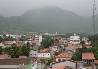 Volume hist&oacute;rico de chuva em Itapipoca e precipita&ccedil;&otilde;es em Fortaleza definem semana de instabilidade no Cear&aacute;