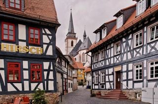 Von der Elbe bis zum Bodensee: Wo Fassaden Deutschlands Geschichte erz&auml;hlen