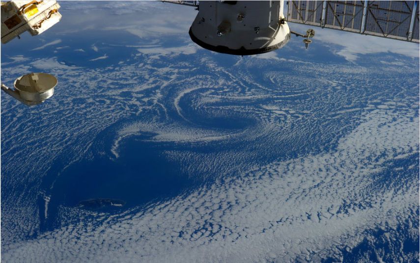 Vórtices De Von Kárman Desde La Iss Vórtices De Von Kárman Desde La Iss