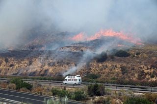 Waldbr&auml;nde Spanien: Katastrophengebiet erkl&auml;rt, Feuer weiter aktiv