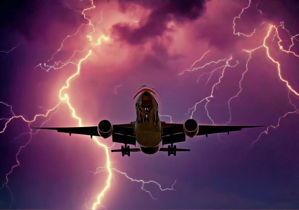 Avión en una tormenta