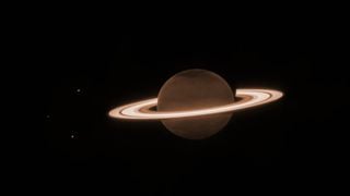 Webb observa los anillos brillantes de Saturno como nunca se habían visto antes