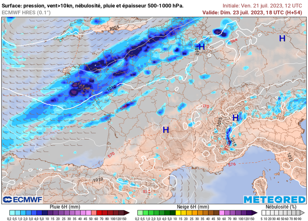 D'ici dimanche fin de journée, la perturbation se renforce sur le Nord-Ouest avec des pluies régulières.