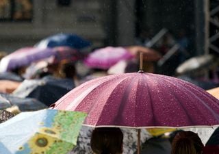 Weekend forecast: large weather front to bring heavy rain and wind