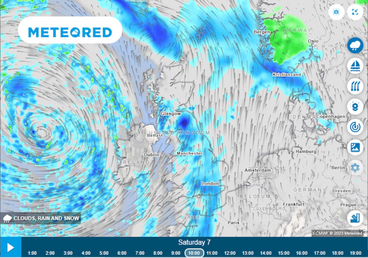 Gale Force Winds Forecast This Weekend As England Gets Yellow Rain Warning