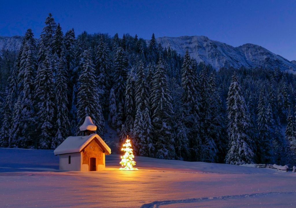 schnee, weihnachten, wetter Schnee an Weihnachten und das auch noch in Deutschland? Das ist eher eine seltene Angelegenheit. Das letzte gesamtdeutsche weiße Weihnachtsfest gab es im Dezember 2010.