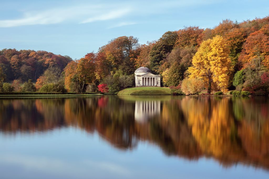 The National Trust is expecting "dazzling" colours this autumn (c) National Trust Images, Tony Gill