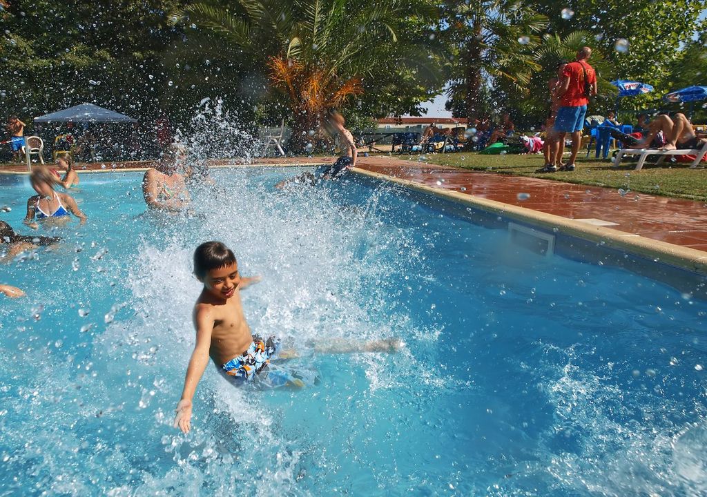 Freibadwetter, 30 Grad, sommer